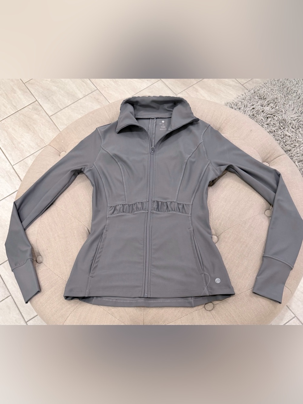Apana Active Jacket - Picture 3 of 8